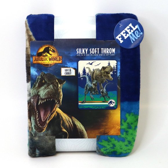 Jurassic World Dominion Kids Silky Soft Plush Throw Blanket 50"X40" " NEW 2022 - Picture 1 of 5